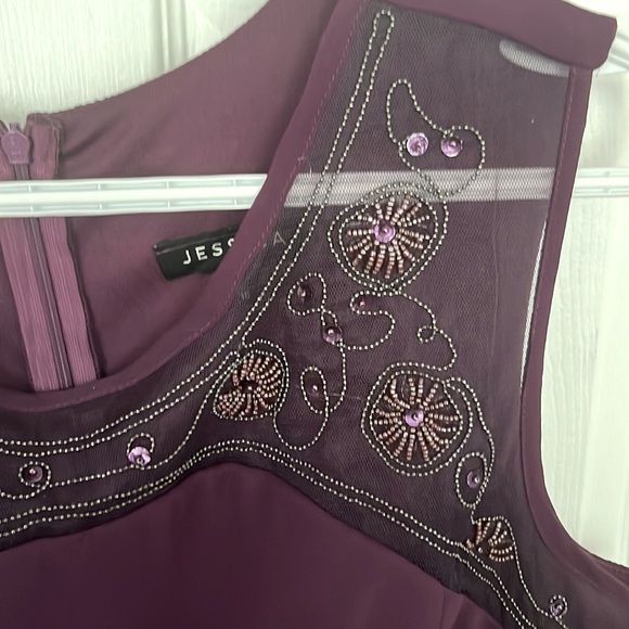 Plum purple plus size sleeveless dress with beaded embroidery-JESSICA-size 16 - Picture 2 of 3
